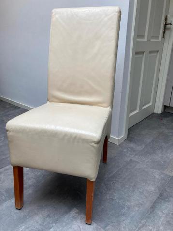 Eetkamerstoelen 6x ecru leer met licht houten poten