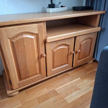 Gratis (tv) kast 106 x 68 cm