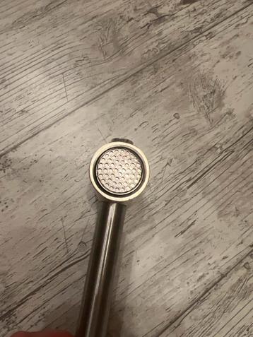 Knoflookpers - Zo goed als nieuw