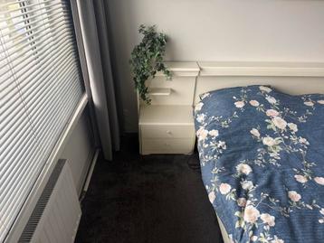 Tweepersoonsbed - Comfortabel en Stijlvol