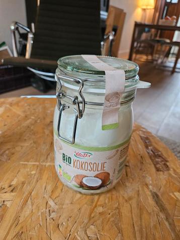 Kokosolie, 1 maand oud amper van gebruikt