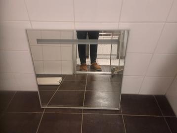 Badkamer spiegel 60x60