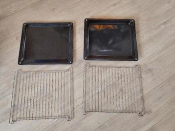 ATAG-oven 2x roosters en 2x bakplaten
