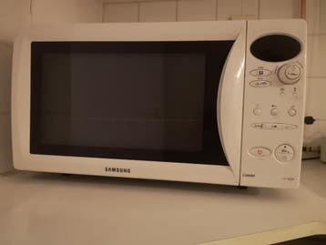 Deels defecte Samsung C131T combimagnetron - onderdelen