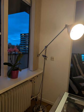 Gratis Vloerlamp - Af te halen