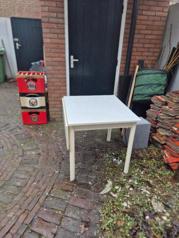 Gratis tafel met uitklap mogelijkheid