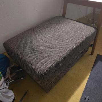 Donkergrijze hocker / voetenbank - Nijmegen