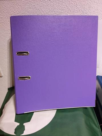 Gratis ordners, gebruikt en nieuwstaat