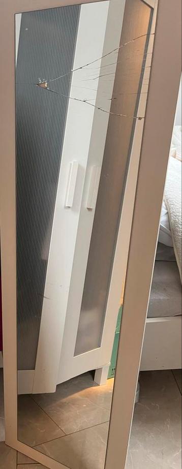 Gebroken spiegel - gratis af te halen