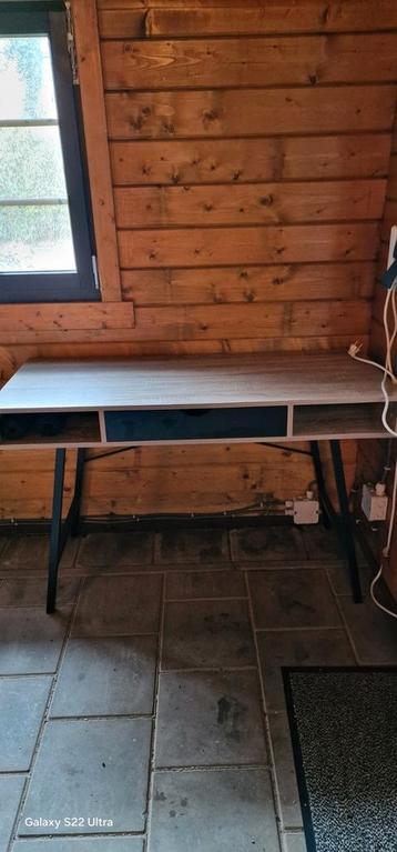 Gratis jysk bureau