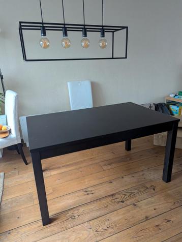 Uitschuifbare IKEA Bjursta Eettafel