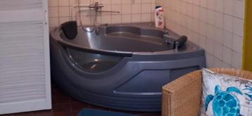 Gratis op te halen hoekbad, bubbelbad , ligbad