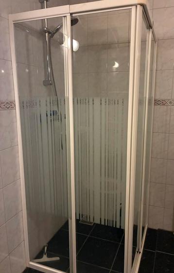 Gratis Hoekdouche met schuifdeuren 85x85x185