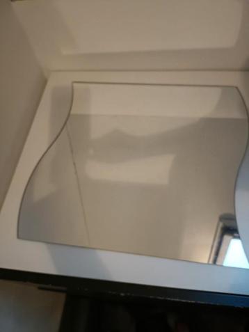 1 golf spiegel van Ikea, gratis