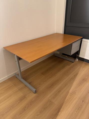 IKEA bureau met lade GRATIS