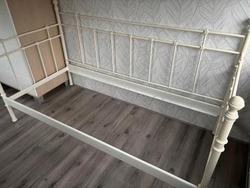 Metalen bedframe wit 90x200cm