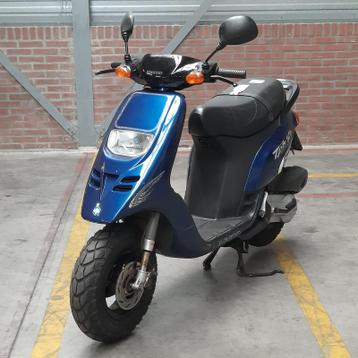 4takt/2takt scooter gezocht bied alles aan!!