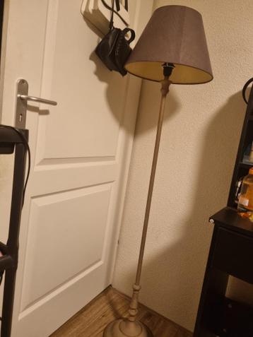 Stijlvolle staande lamp