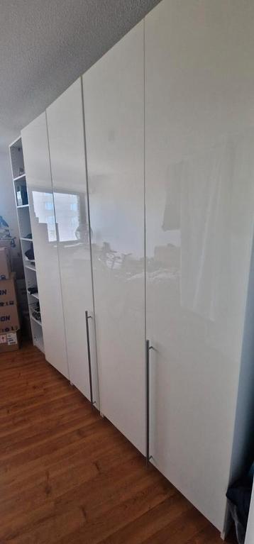 IKEA PAX kasten met deuren