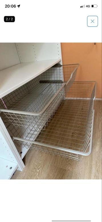 Grote Kledingkast met Veel Opbergruimte