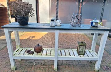 Sidetable met extra plank