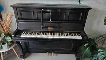 Zwarte Berry London Piano