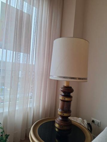 Tafellamp houten poot