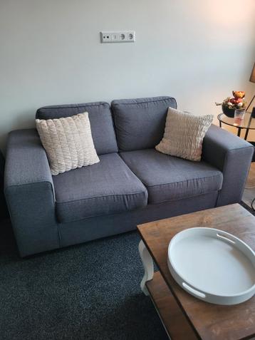 Antraciet, grijze 2 zitsbank