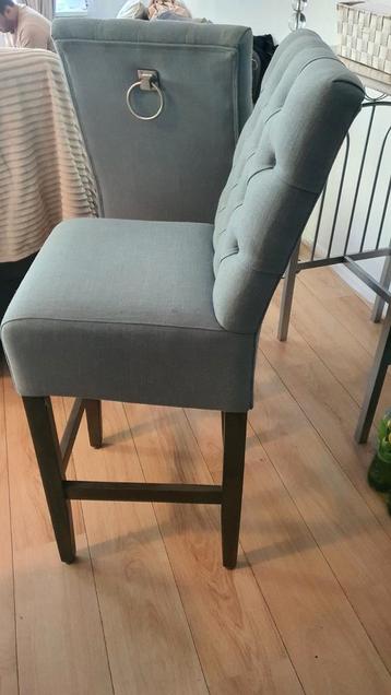 Bar stoelen 2 stuks gratis afhalen