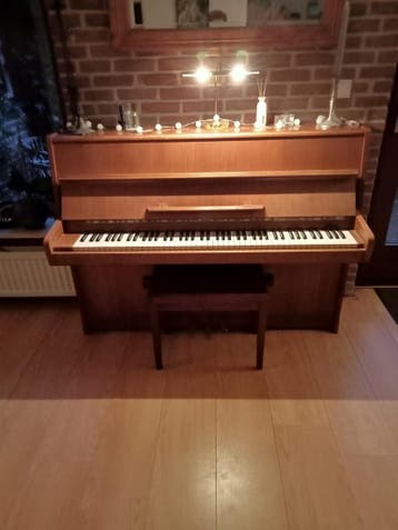 piano Rösler