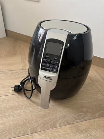 Airfryer - Gebruikt, maar goed!