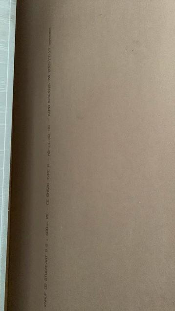 GRATIS AFHALEN 1x stucplaat en 1x gipsplaat