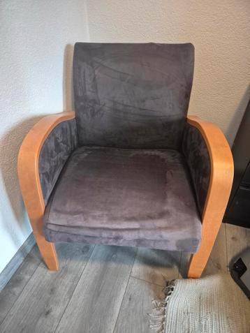 Gratis af te halen: 2 kuipstoelen