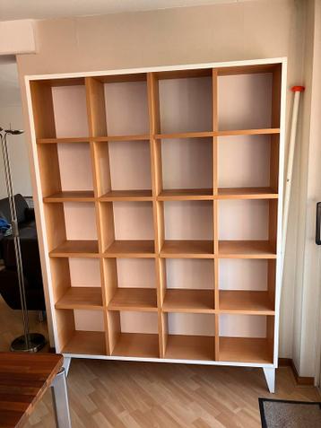 Gratis Vakkenkast, Boekenkast. Zie advertentie