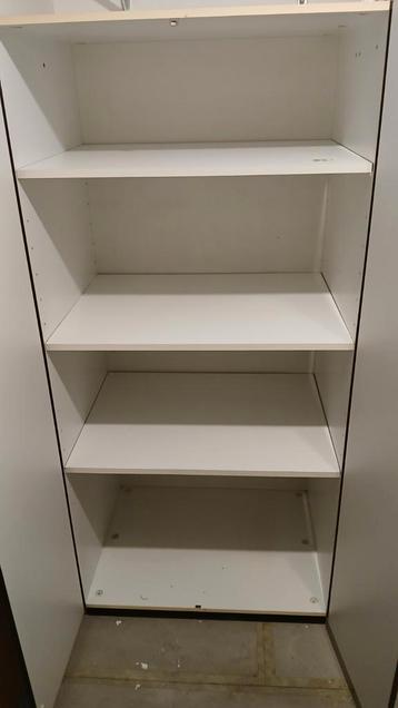 Witte kast in goede staat - gratis af te halen!