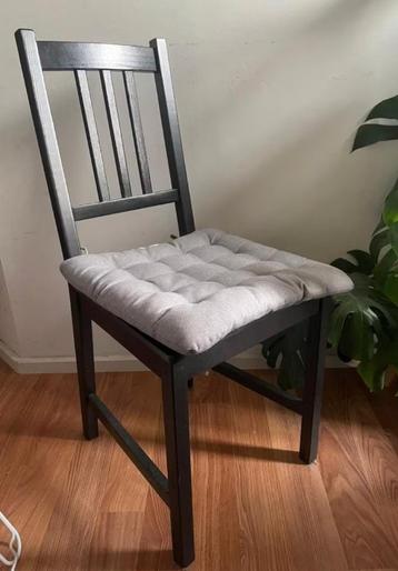 4 Stoelen (eettafel)