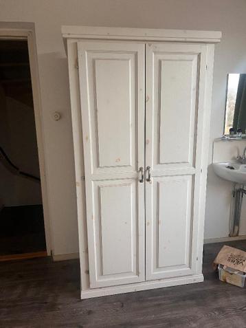 Houten kledingkast (hang en leg kast)