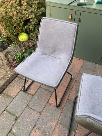Gratis 3 Eetkamerstoelen - Grijs & Blauw