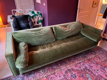 Moet vandaag weg! MADE fluwelen groene 3 zits plofbank