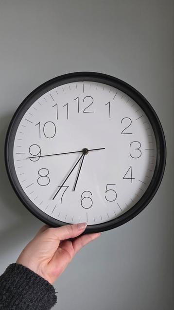 Ronde Wandklok - Egmond aan Zee