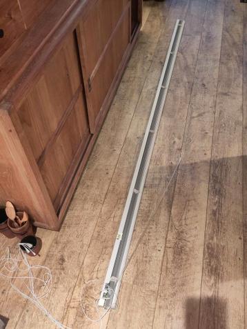 Gratis: Luxaflex, 2.76m lang x 1.3m