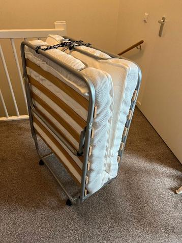 opklapbed 160x80cm, mooi, schoon, in orde en gratis