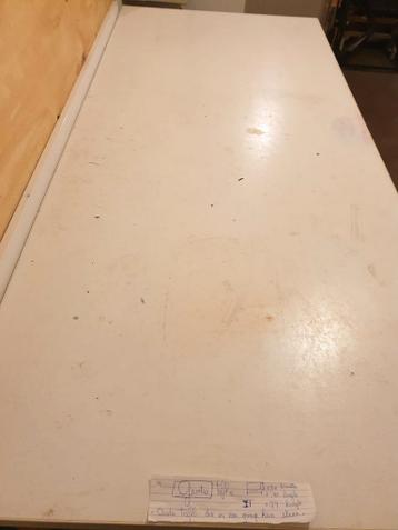 Witte tafel met stalen frame - 180x80 cm