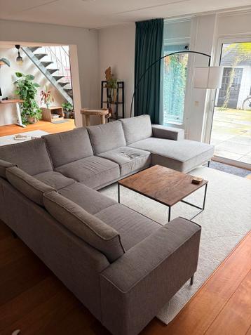 Ruime bank met gebruikerssporen - Gratis ophalen!