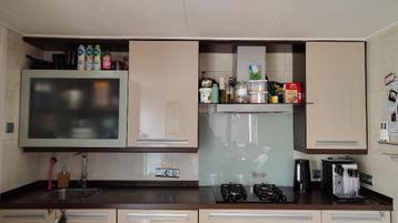 Keuken, gebruikt, incl vaatwasser, koelkast (Bosch)