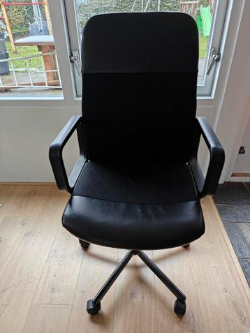 Gratis Zwarte Bureaustoel