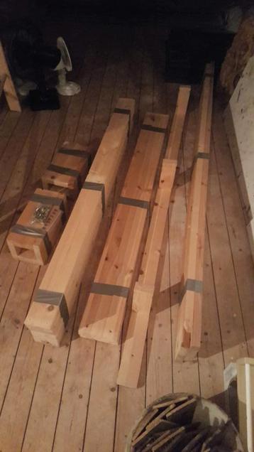 Houten bed frame met matras 140x200 !!GRATIS!!