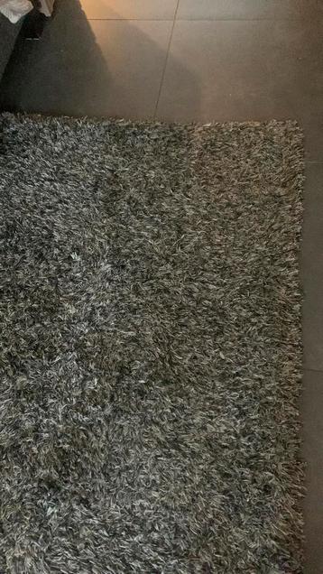 Gratis af te halen zwart, eit, grijs gemêleerd kleed 320x240