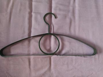 Metalen kledinghangers gratis