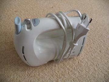 Bijna nieuwe Handmixer Philips ( zonder haken ) GRATIS